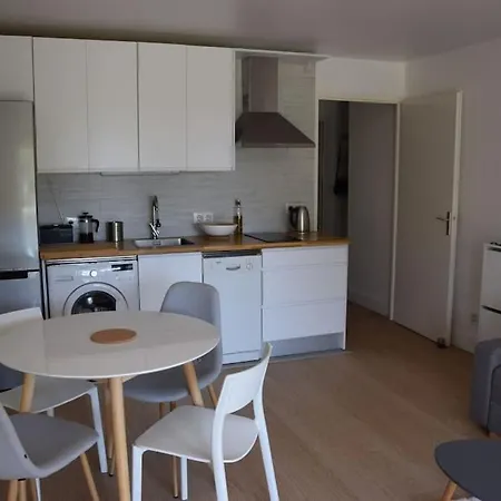 Appartement, 2 Pieces ,residence Avec Piscine * Cannes